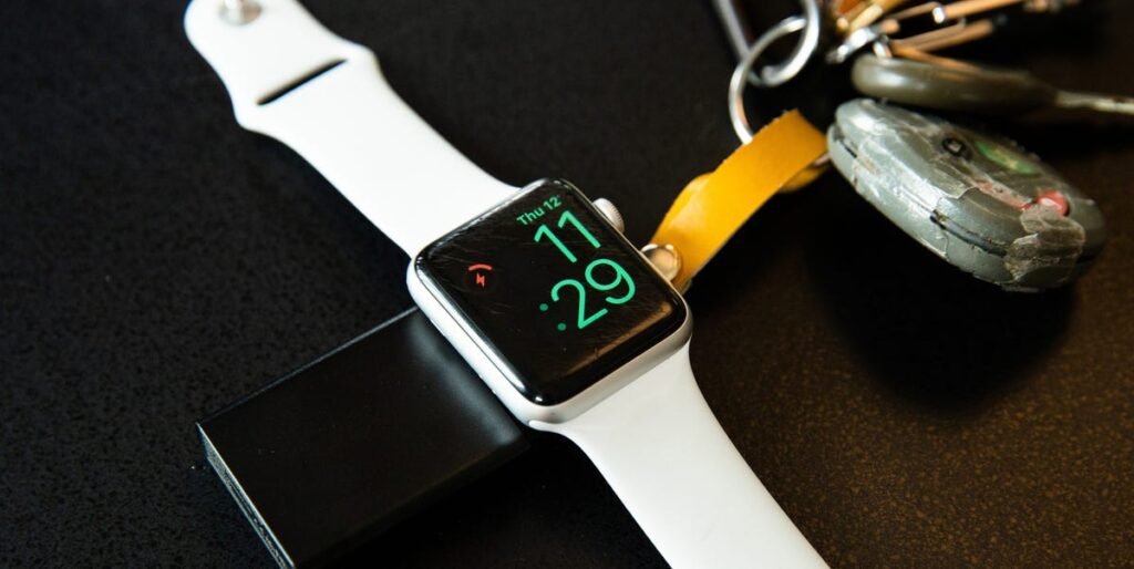 Este cargador portátil de $ 18 garantiza que mi Apple Watch no sea solo un peso muerto en mi muñeca