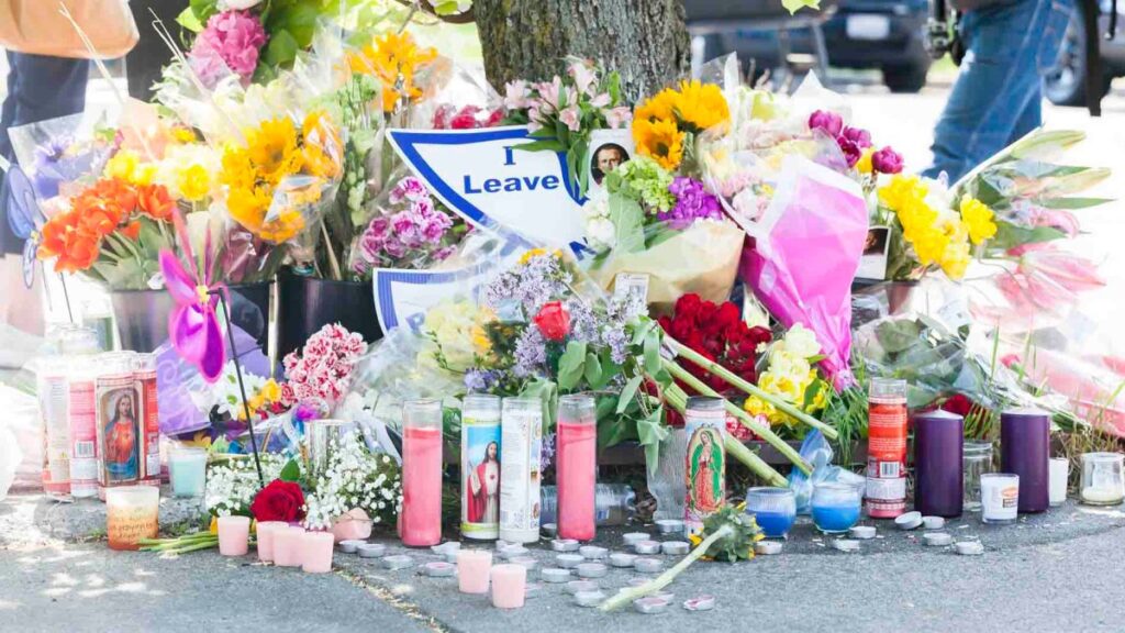 misa en honor a víctimas mortales