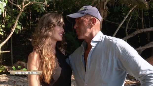 Kiko Matamoros y Marta López en 'Supervivientes' / Telecinco