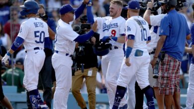 Dodgers evitan barrida en la serie con los Filis de Filadelfia