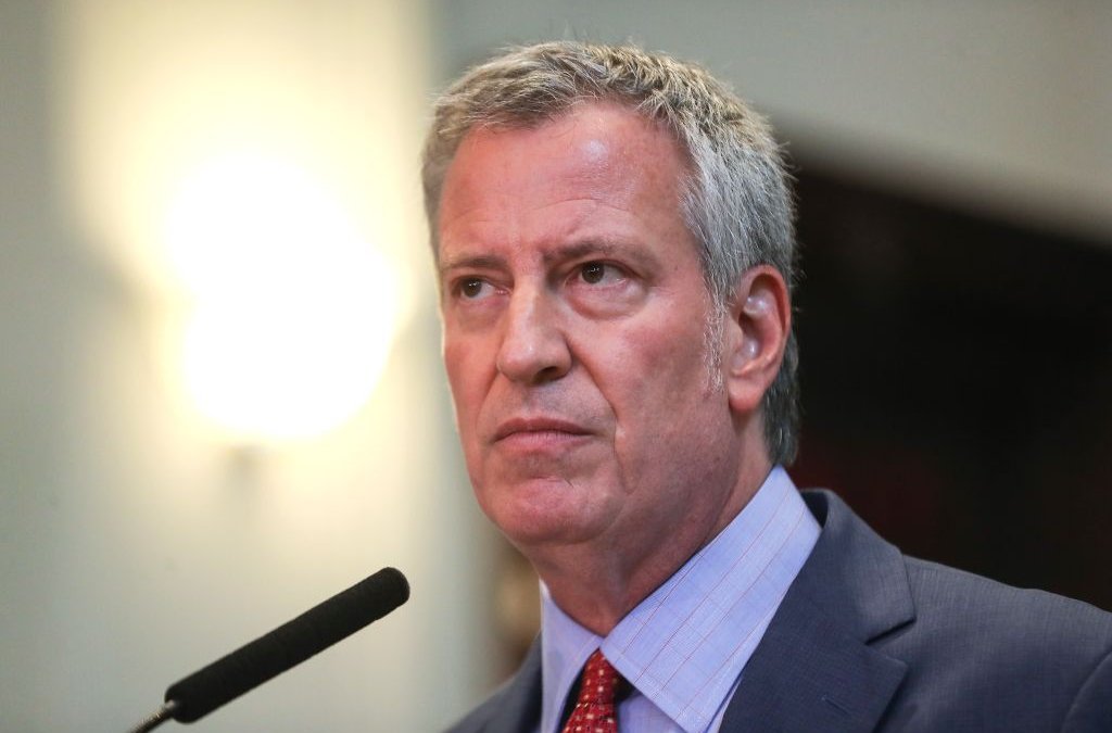 El exalcalde de Nueva York Bill De Blasio lanza candidatura para el Congreso