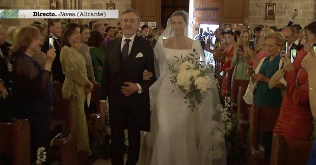 Marta Lozano y Lorenzo Remohí en su boda / Hola