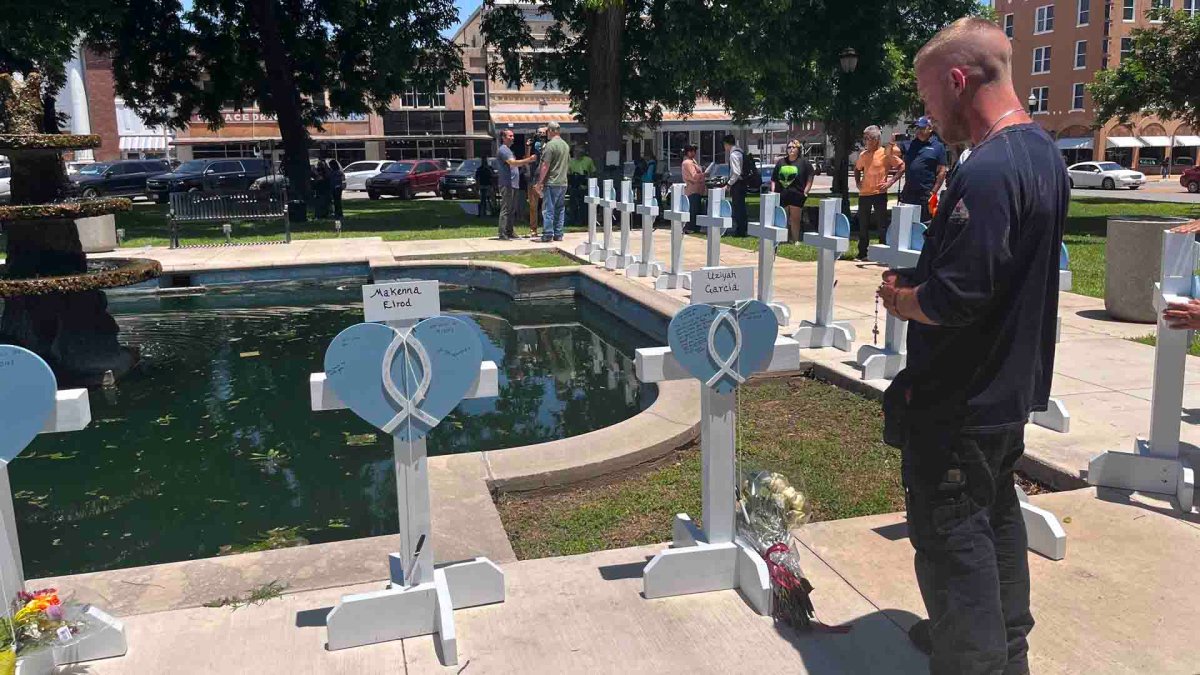 residentes hablan de control de armas