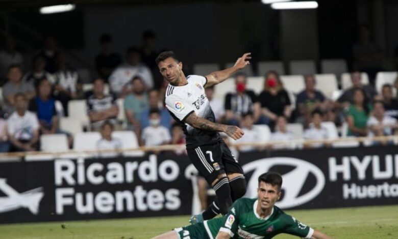 5-0: El Amorebieta dice adiós a Segunda en Cartagena
