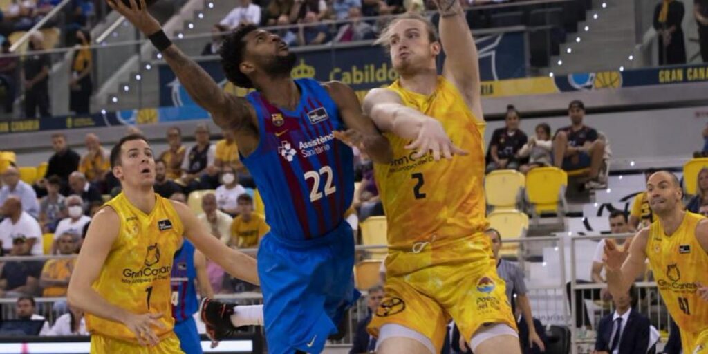 86-88: Higgins mete al Barça en semis con un canastón en el último segundo