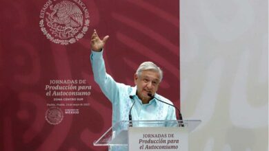 AMLO advierte que exhibirá a cadenas que no cumplan con el plan contra la inflación