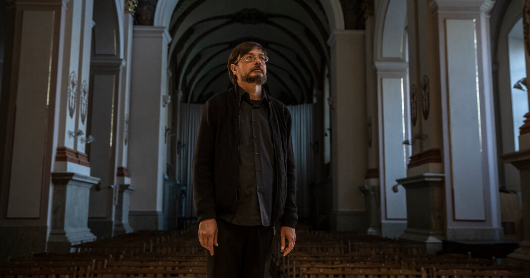 Actualizaciones en vivo de Ucrania: ‘Golpeado desde todos los lados’.  Los sobrevivientes del asedio a la planta siderúrgica alcanzan la seguridad