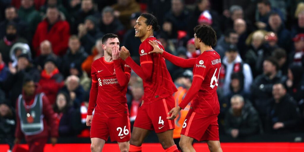 Alexander-Arnold y Robertson: "Jugar contra el Real Madrid hace más especial la final"