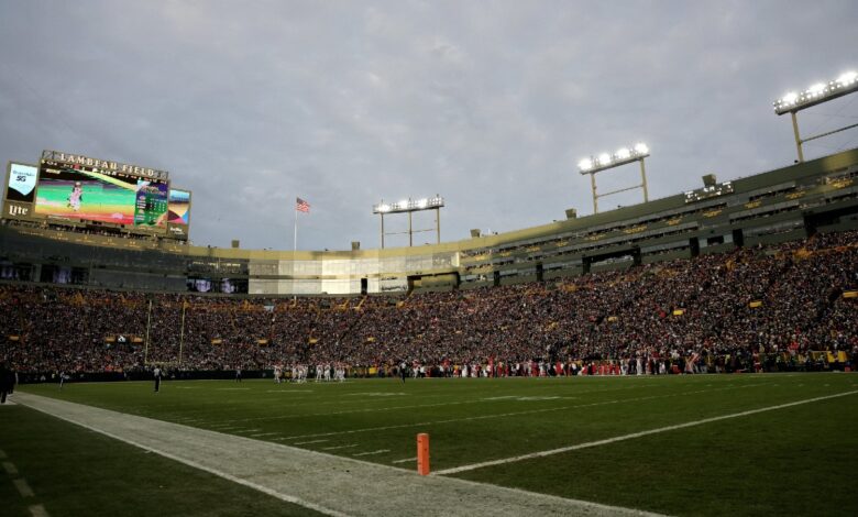 Anuncian "Tazón" Bayern Munich vs. Manchester City en... ¡Lambeau Field! | Video