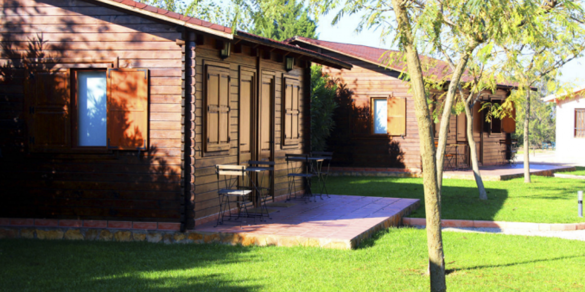 Así es la acogedora casita de madera en la que vive Carlos Alcaraz