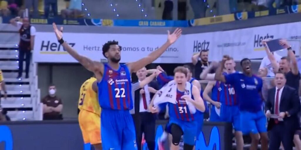 Así fue el tiro ganador de Higgins para meter al Barça en semis