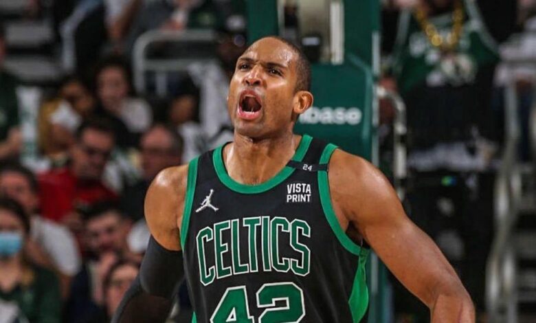 Así machacó Horford por encima de Anteto en una noche para el recuerdo