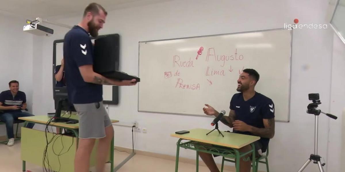 Augusto Lima recibe el Premio Endesa 2022