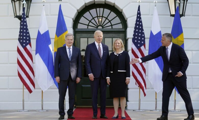 Biden exhibe como un triunfo el giro de Suecia y Finlandia para entrar en la OTAN