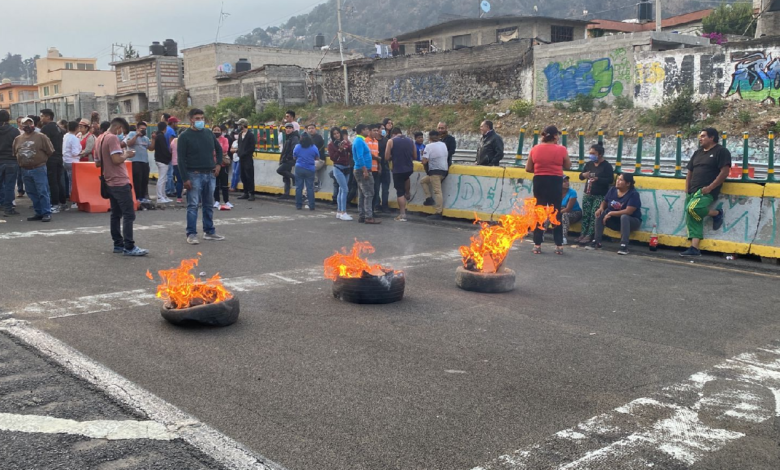 Bloquean autopista México-Cuernavaca tras enfrentamiento en Topilejo | Videos