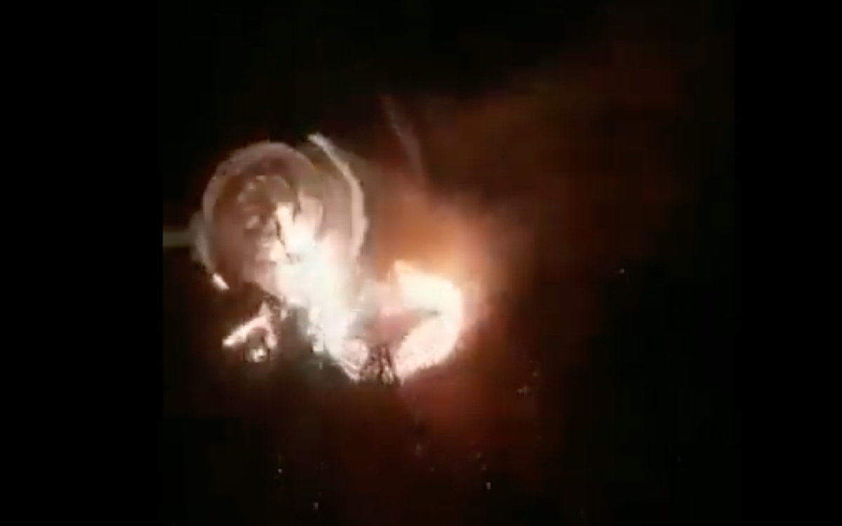 Caída de rueda de castillo pirotécnico en feria de Edomex deja cinco lesionados