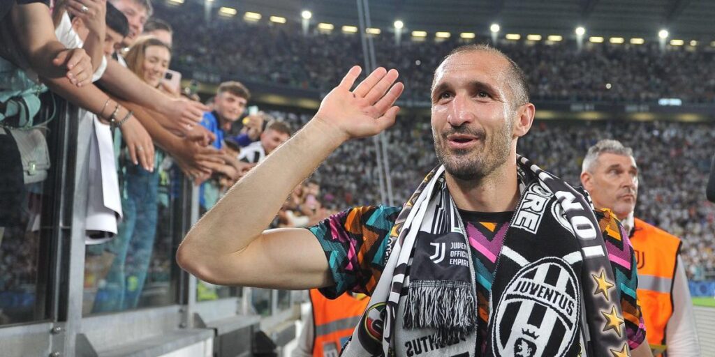 Chiellini: "La selección gana a la Juventus"
