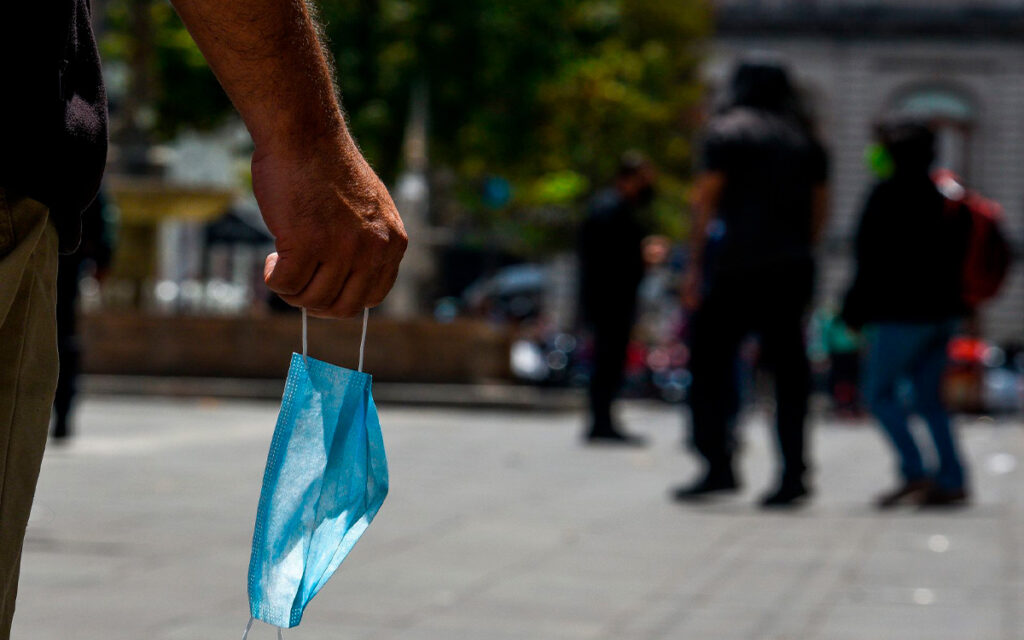 Chihuahua declara el fin del uso del cubrebocas en espacios abiertos