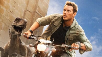 Chris Pratt huye de Angry Dinos en New Jurassic World Dominion Posters