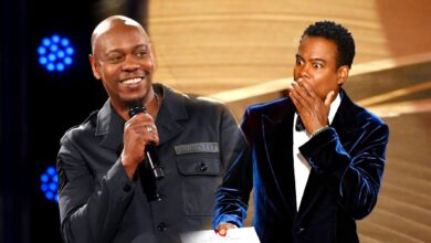 Chris Rock reacciona al ataque de Dave Chappelle durante un programa de comedia