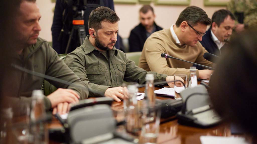 Cómo y en qué se usaría el dinero solicitado por Biden para ayudar a Ucrania