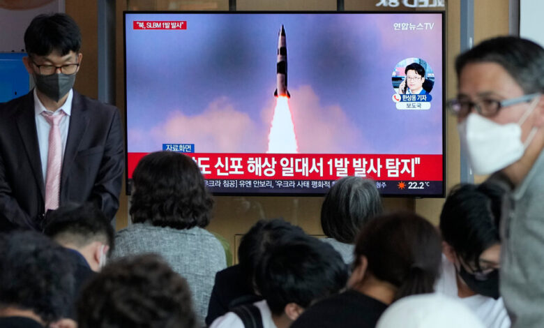 Corea del Norte prueba un misil lanzado desde un submarino
