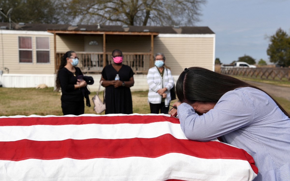 Covid-19 cobra más de 1 millón de vidas en Estados Unidos