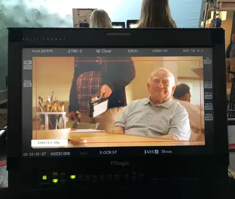 edward asner abe muerto para mi