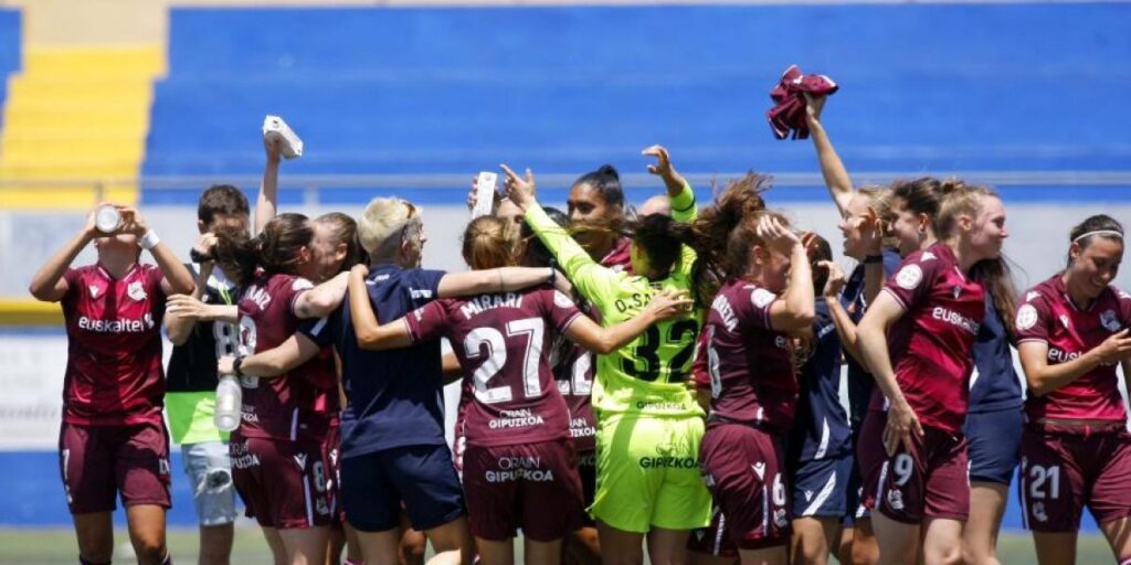 Del 'Bella Ciao' al 'Irabazi Arte': se desata la fiesta de la Real