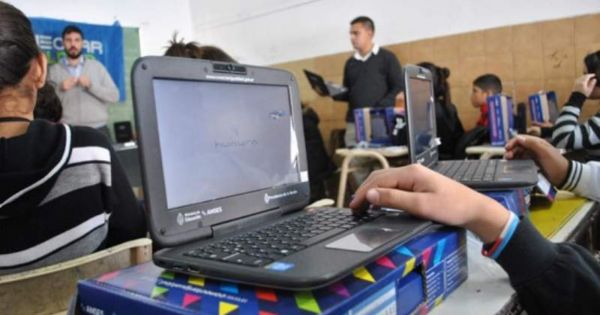 Desde hoy reparten computadoras gratis del programa Conectar Igualdad: cómo y dónde pedirlas