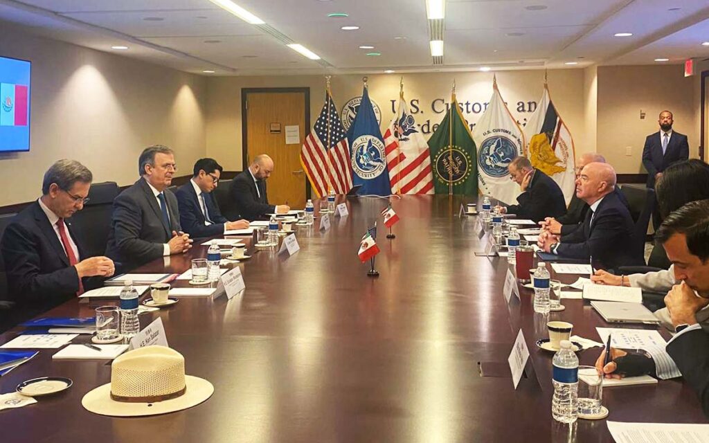 Ebrard se reúne con Mayorkas y Salazar para discutir sobre seguridad y migración entre EU y México