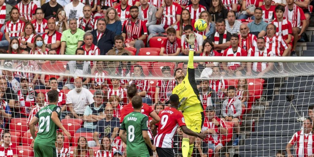 El Athletic sueña con Europa tras ganar a Osasuna