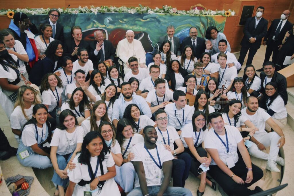 El Banco de Desarrollo de América Latina lanza un proyecto educativo para jóvenes centrado en la sostenibilidad