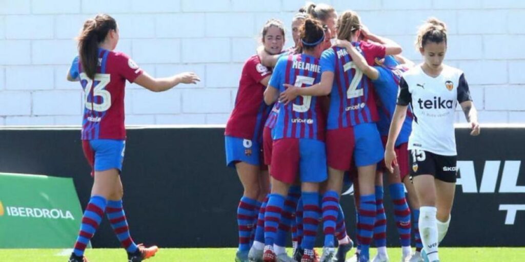 El Barça asegura la fase de grupos de la Champions 2022-23