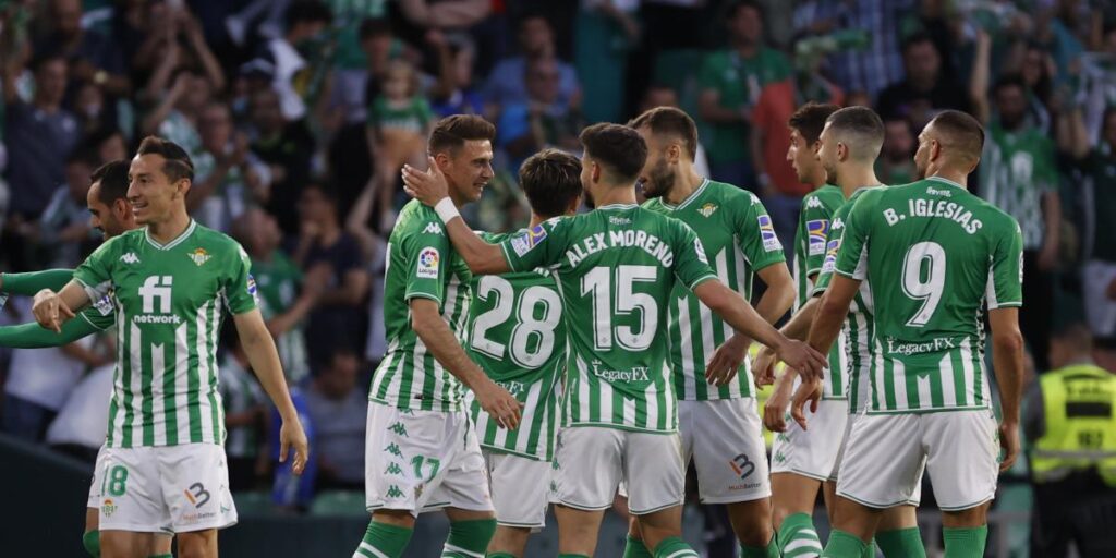 El Betis gana al Granada pero se le esfuma el sueño de la Champions