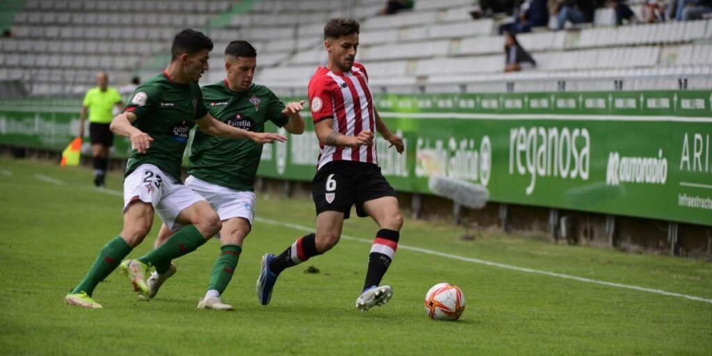 El Bilbao Athletic busca la permanencia hoy ante el ascendido Racing