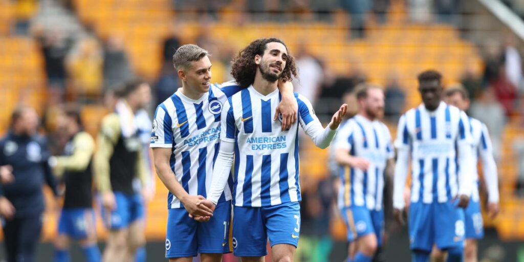 El Brighton puede con un Wolves en mal momento