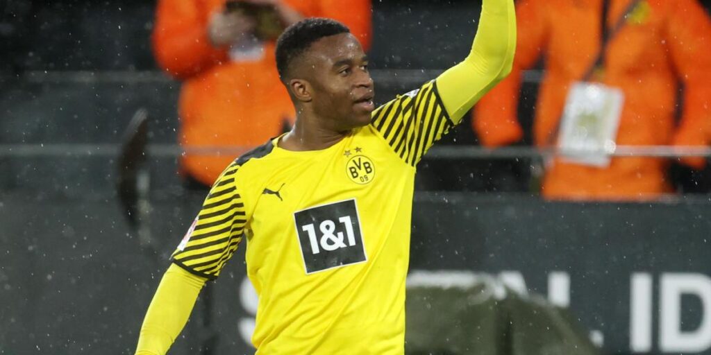 El Dortmund cierra la puerta de salida a Moukoko