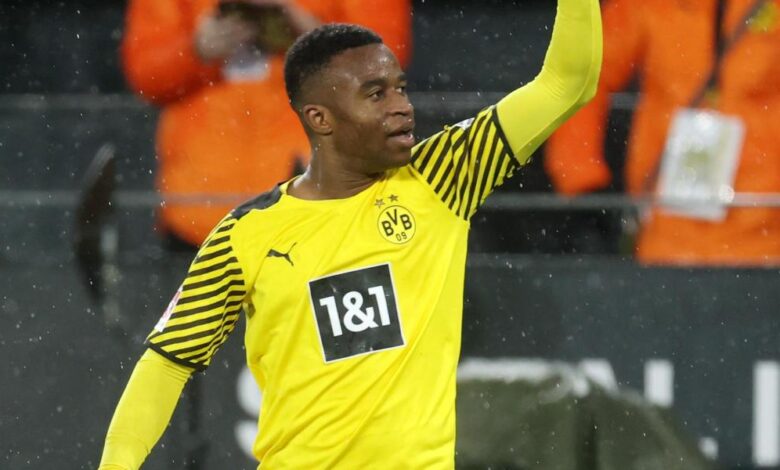 El Dortmund cierra la puerta de salida a Moukoko