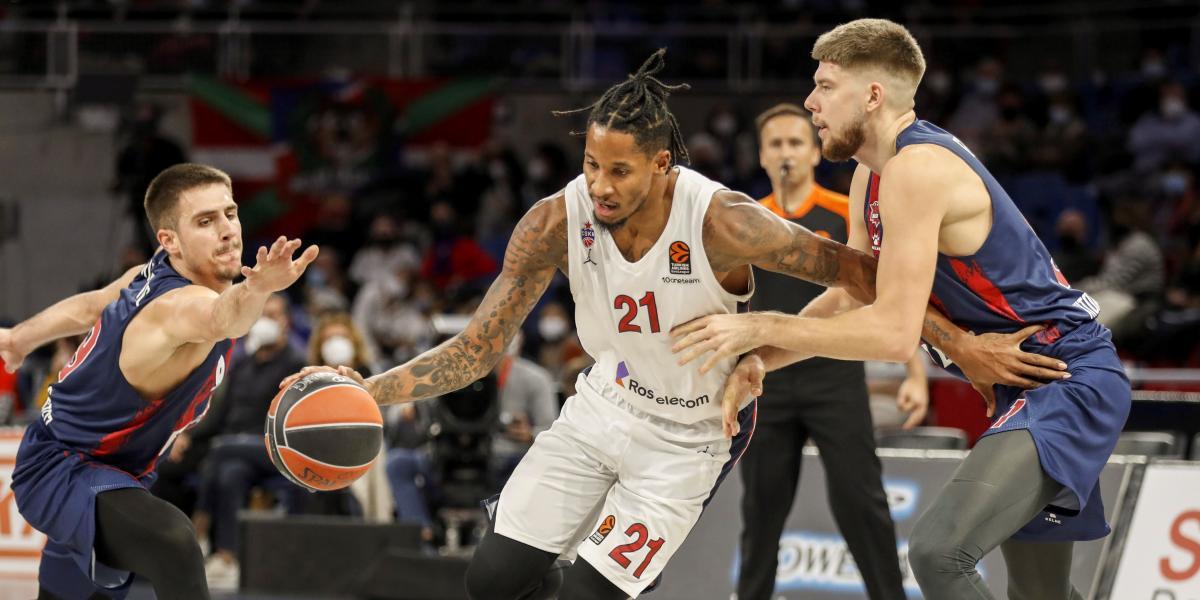 El Efes celebra su título cerrando el fichaje de Will Clyburn