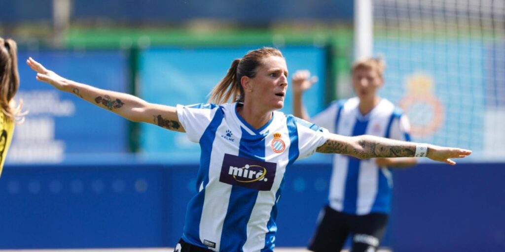 El Espanyol mantiene vivo el sueño del ascenso a Primera Iberdrola