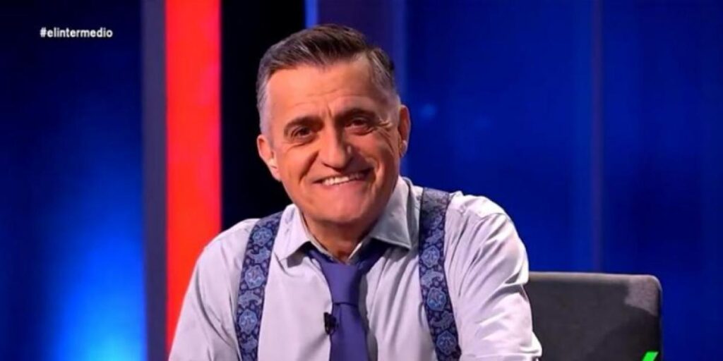 El Gran Wyoming vuelve a 'El Intermedio' y revela el motivo de su ausencia: "Duele mucho"