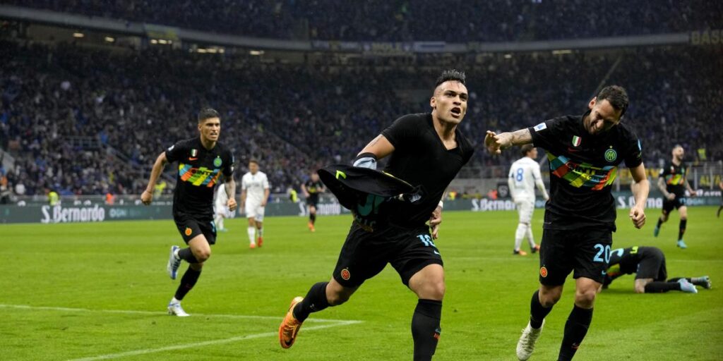 El Inter remonta al Empoli para ser líder de una Serie A al rojo vivo