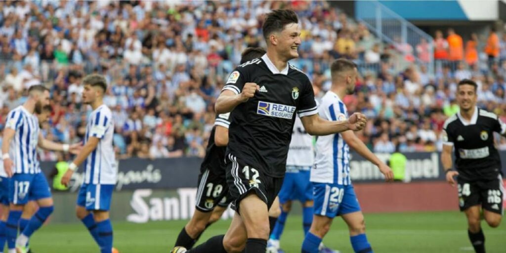 El Málaga pierde pero consigue la permanencia