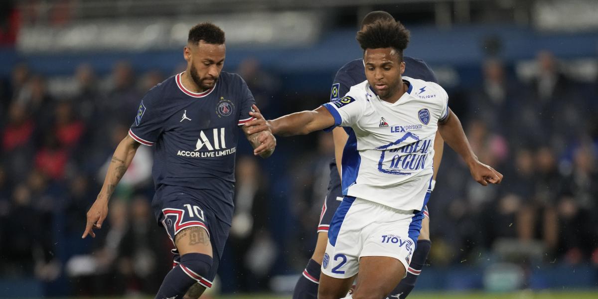 El PSG se aburre y empata contra el Troyes