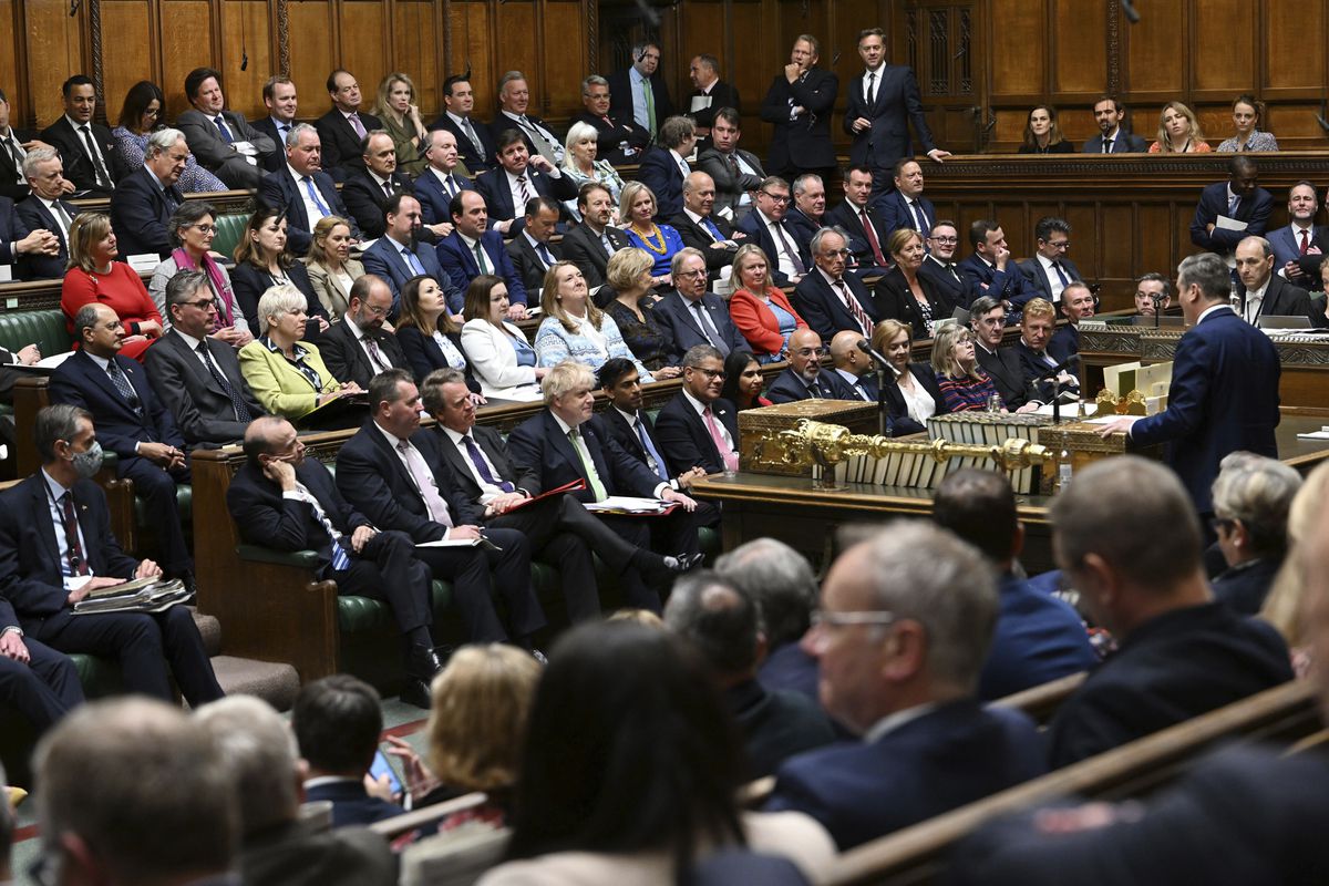 El Partido Conservador del Reino Unido suspende de funciones a un diputado acusado de violación