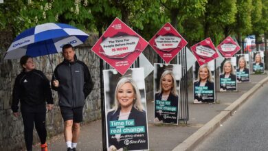 El Sinn Féin se acerca a la victoria electoral en Irlanda del Norte por primera vez en más de 100 años