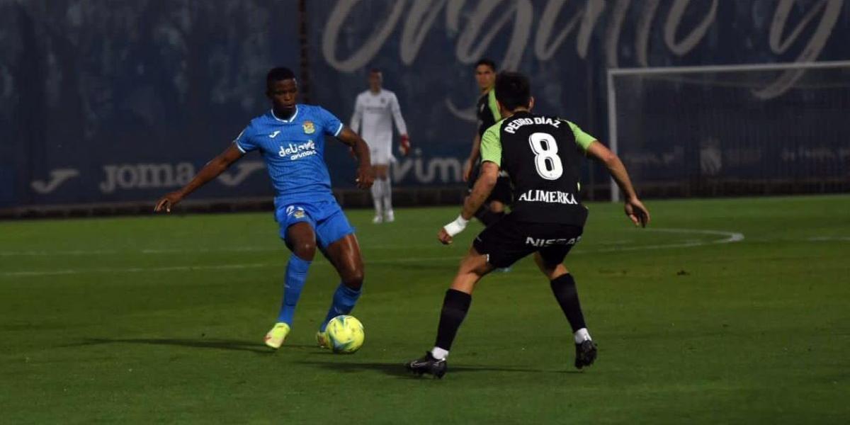 El Sporting se salva sin tener que ganar al Fuenlabrada