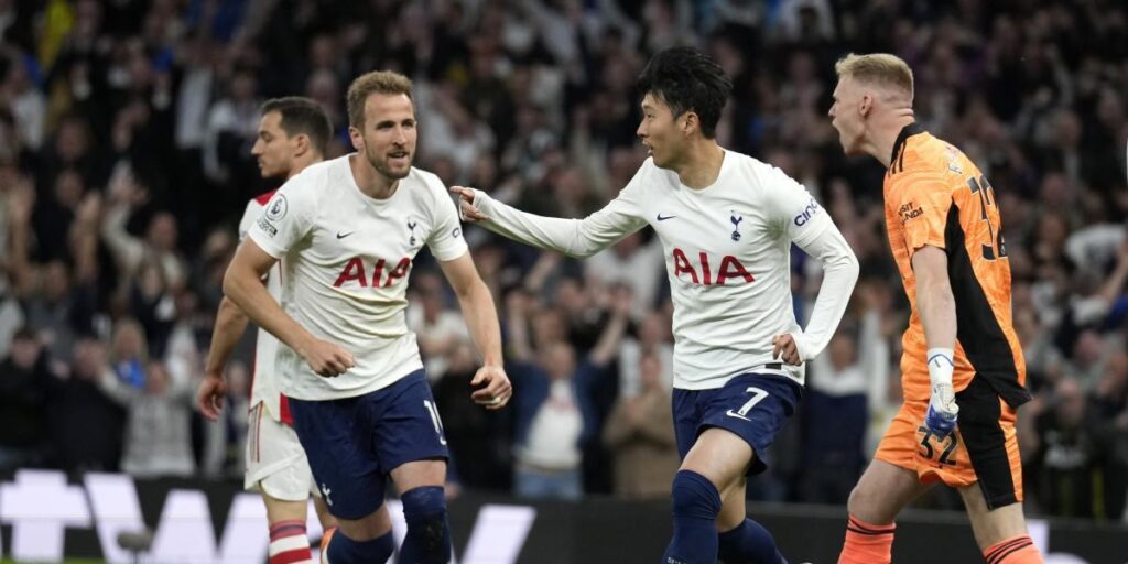 El Tottenham barre al Arsenal y aprieta la lucha por la Champions