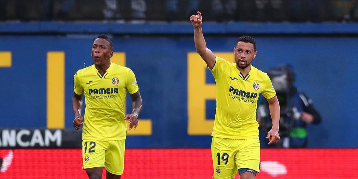 El Villarreal golpea a balón parado